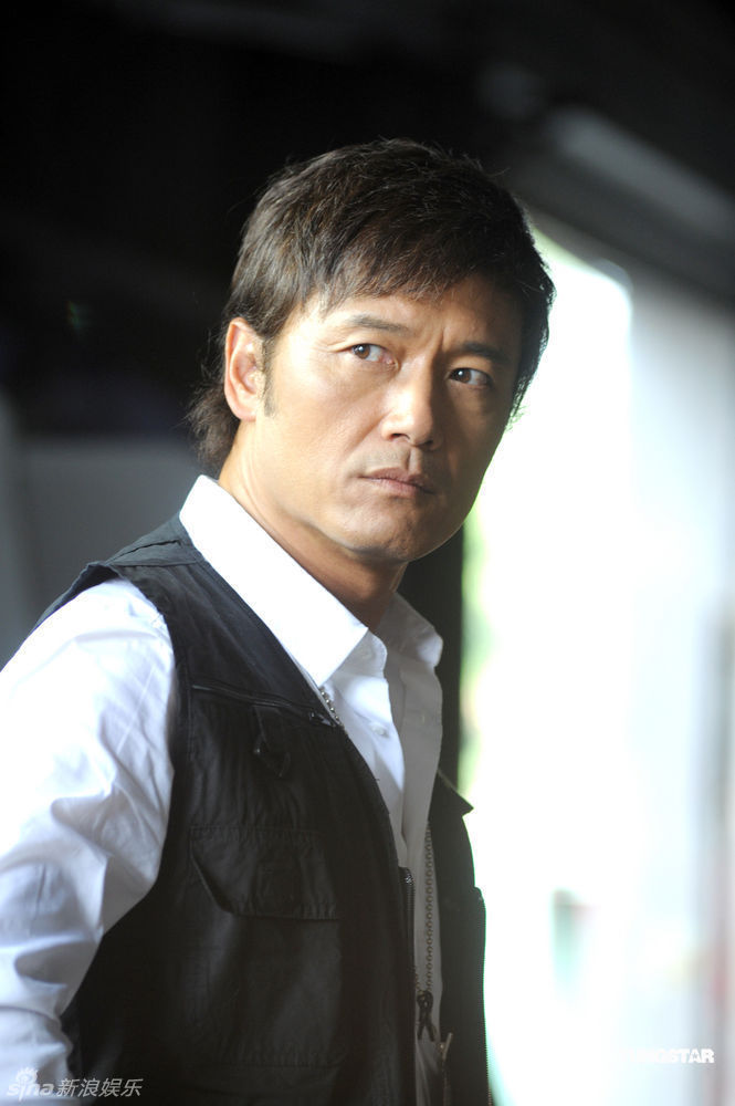 《刑警》海报第1张图片