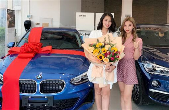 张丽清图片视频 张丽清是倾城国际创始人吗 张丽清图片视频 张丽清是倾城国际创始人吗