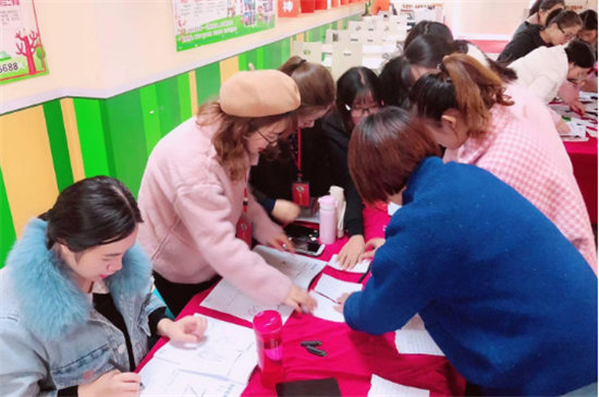 抖音尼克六六的真实性 尼克六六英语和剑桥英语的区别 抖音尼克六六的真实性 尼克六六英语和剑桥英语的区别