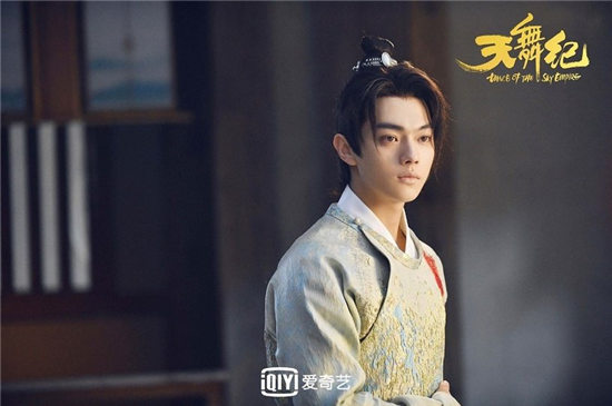 七月热播国产剧男主角1：许凯 饰演《天舞纪》李玄