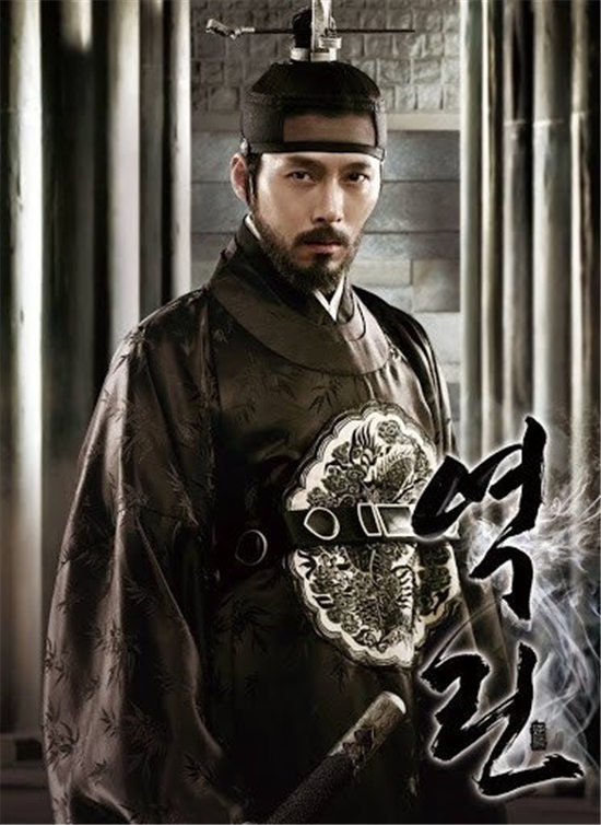 玄彬身材变化史7：《逆鳞》练出惊人肌肉