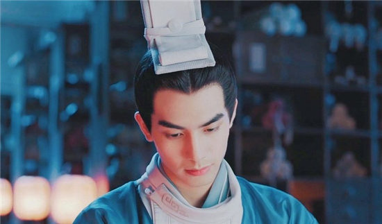 古装青春剧校园男神1：宋威龙 饰演《漂亮书生》风承骏