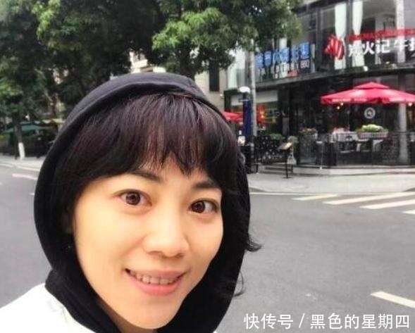 劳春燕近照，她是央视女神，丈夫是报刊总编，两人都是高考状元