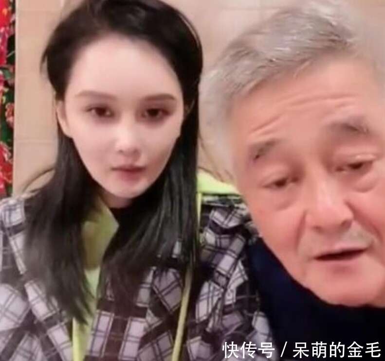 赵本山私人飞机五折出售，附送高颜值空姐，老婆自曝退休金4千2