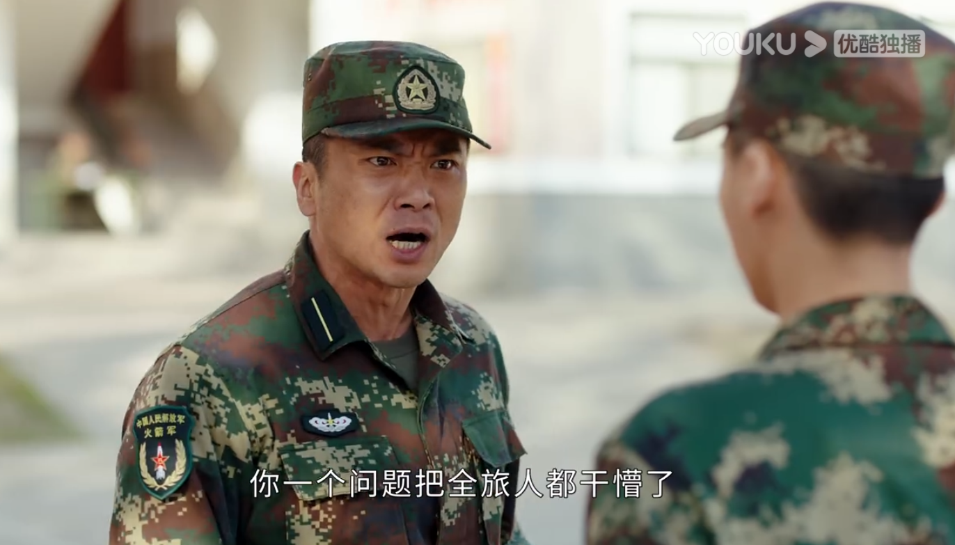 《号手就位》首播!李易峰原声台词获赞,剧情节奏快配角也很抢镜